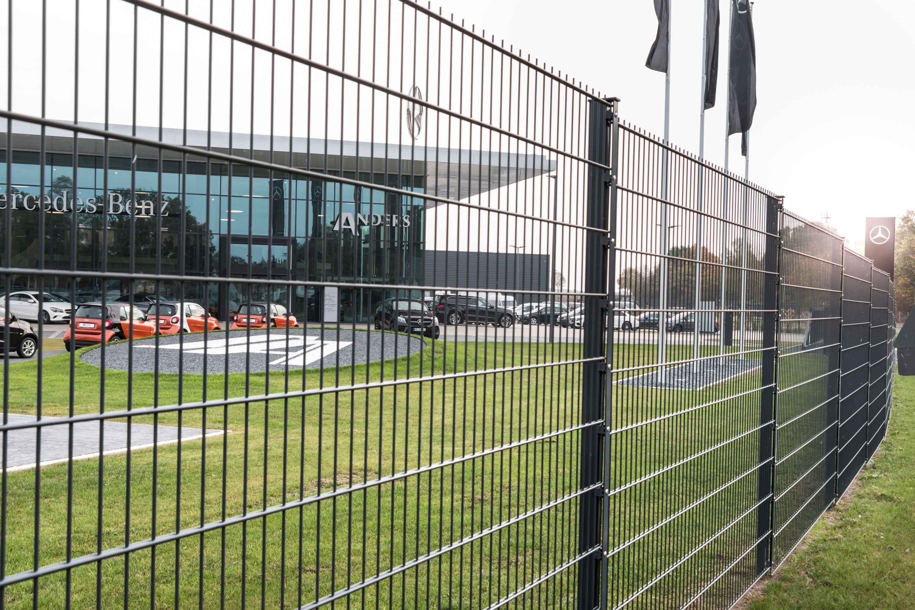 deutsche-zauntechnik_Ressource_Zaune_fuer_oeffentliche_Flaechen_original