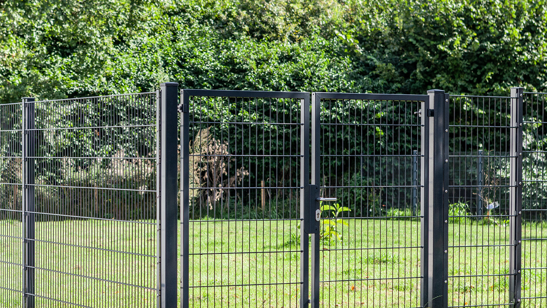VARIO Compact Driveway Gate – Double-Leaf | 3560 mm | zinc | 1630 mm ...